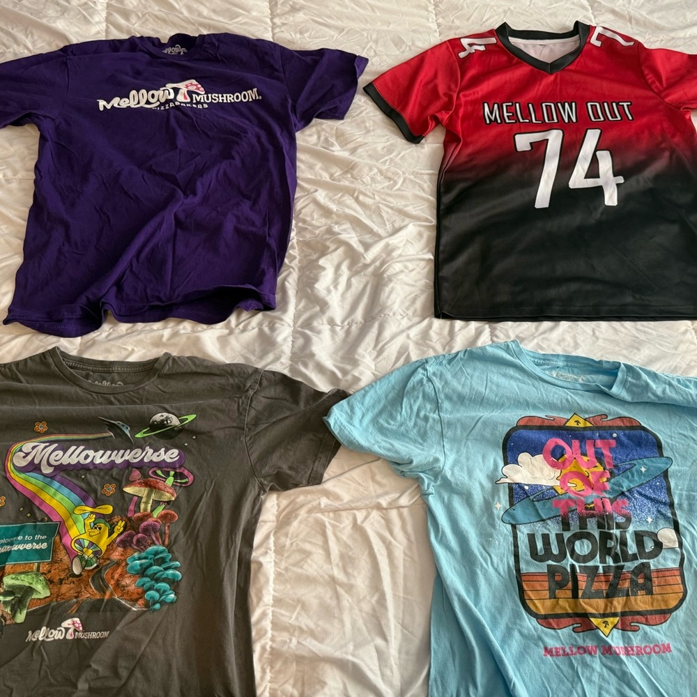 Mellow mushroom shirts